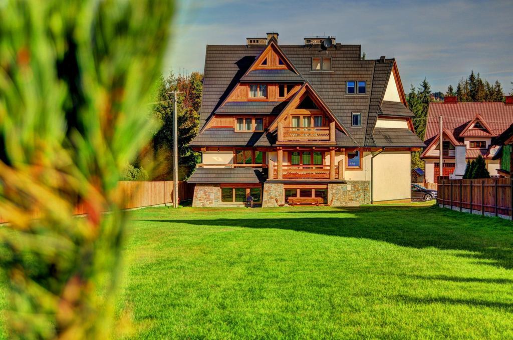 Willa Misiaga Apartamenty Мужасихле Екстер'єр фото