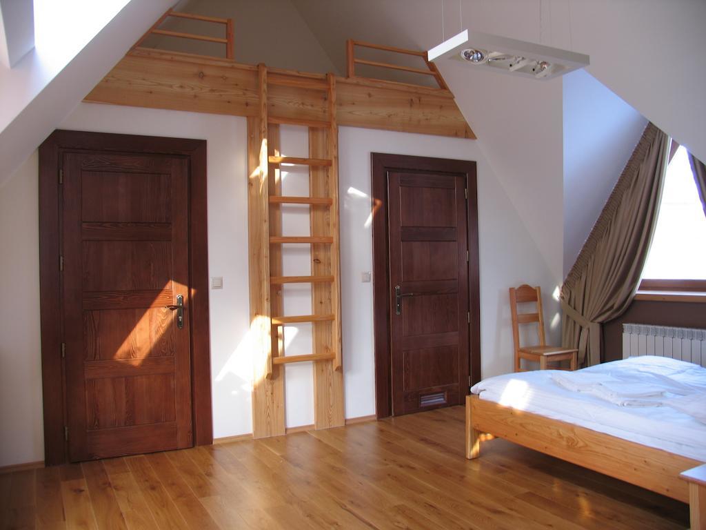 Willa Misiaga Apartamenty Мужасихле Екстер'єр фото